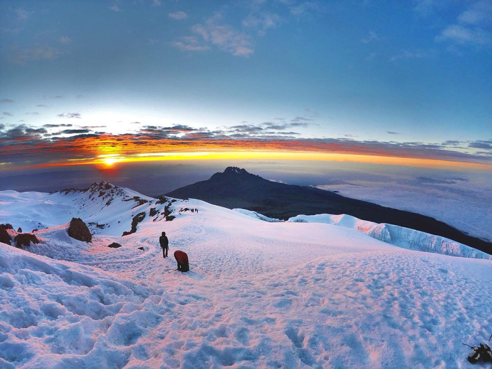 8-Day Mount Kilimanjaro Lemosho Route climbing package